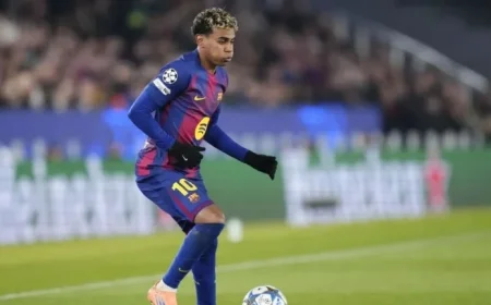 Elche CF vs FC Barcelona Live: La Liga Football Action