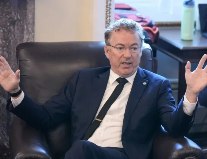 US Senate Rejects War Powers Resolution to Limit Trump Authority