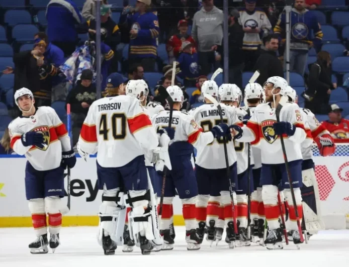 Panthers Seek Third Straight Win on Carolina Road Trip