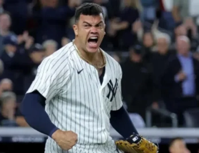 Voter Discontent Grows: Are Democrats Seizing the Opportunity Against Trump?