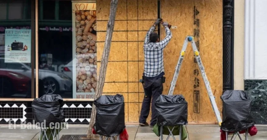 SoCal Storm Threatens Rain on Rose Parade