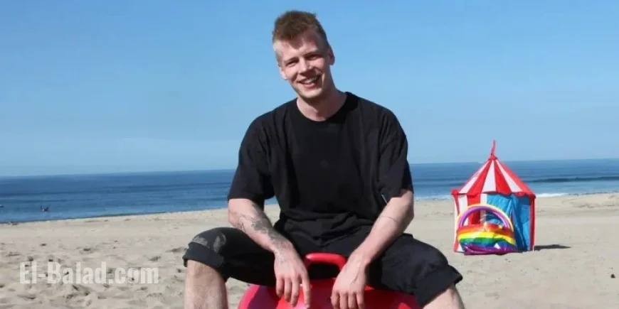 Introducing Elon Musk’s New Lawyer: The Professional Clown