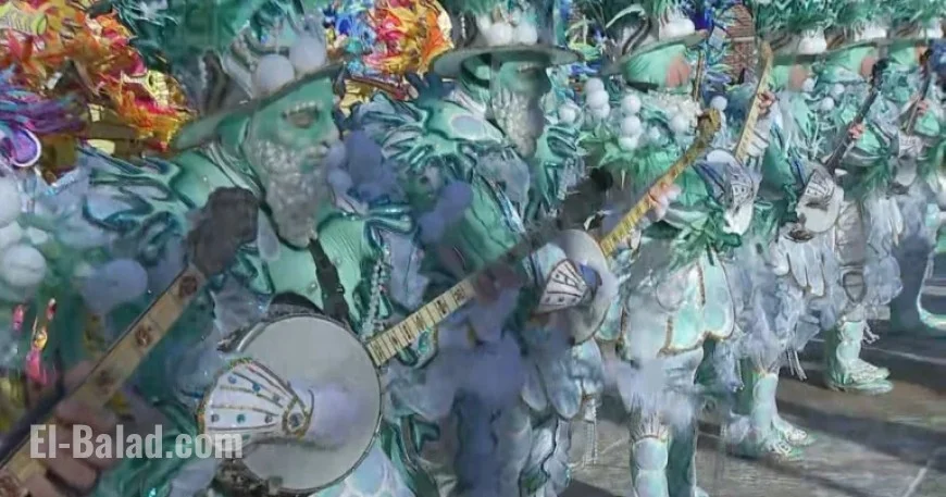 Windy Weather Forces Philadelphia Mummers Parade to Postpone String Band Contest