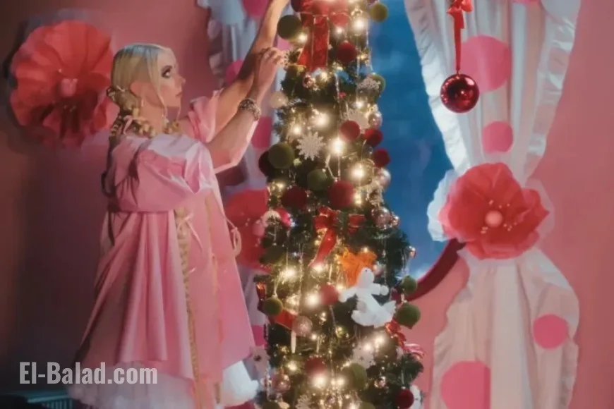 The Pretty Reckless Tops Hard Rock Chart with ‘Where Are You Christmas?’