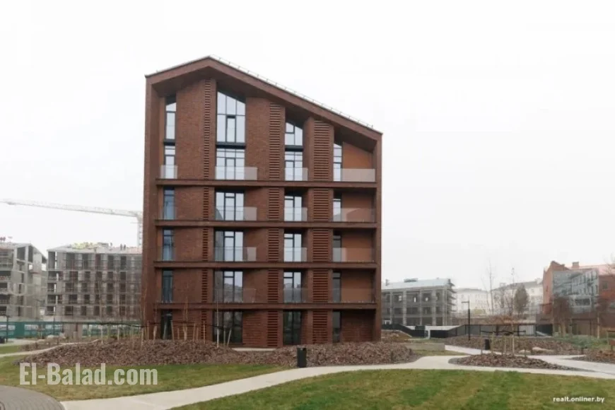 Explore a $1 Million Penthouse Near Minsk’s Victory Square