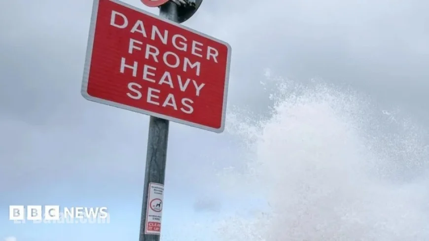 Rescue of Trapped Youth in Whitby Rocks Prompts Tide Warning