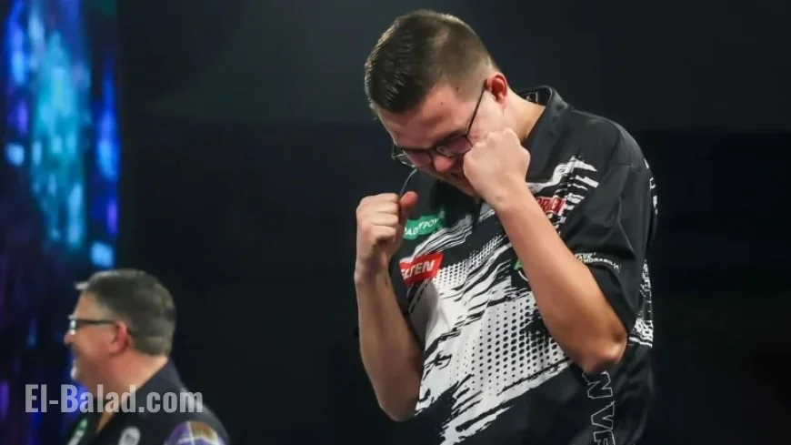 Van Veen Triumphs Over Anderson, Sets Final Clash with Littler