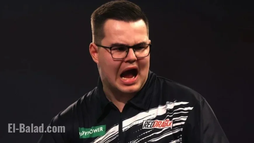 Van Veen Defeats Humphries to Reach Darts World Championship Semifinals