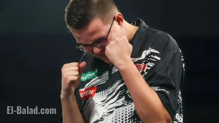 Van Veen Defeats Two-Time Champion Anderson to Reach World Final