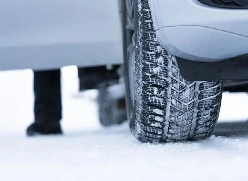 Motorists Alerted to Hazardous Icy Roads Amid Dual Weather Warnings in NI