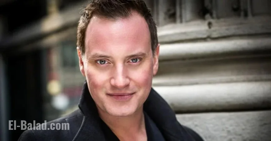 Hayden Tee Returns to Les Misérables Tour