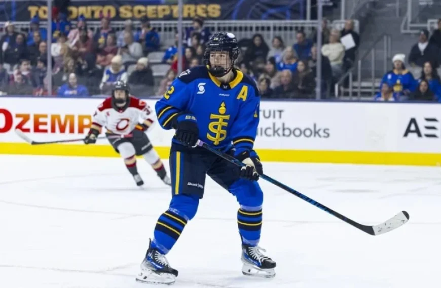 Sceptres Place Allie Munroe on LTIR, Sign Hanna Baskin