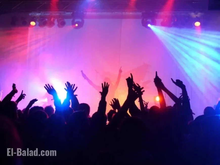 English Musician Cancels Two Shows to Start the New Year