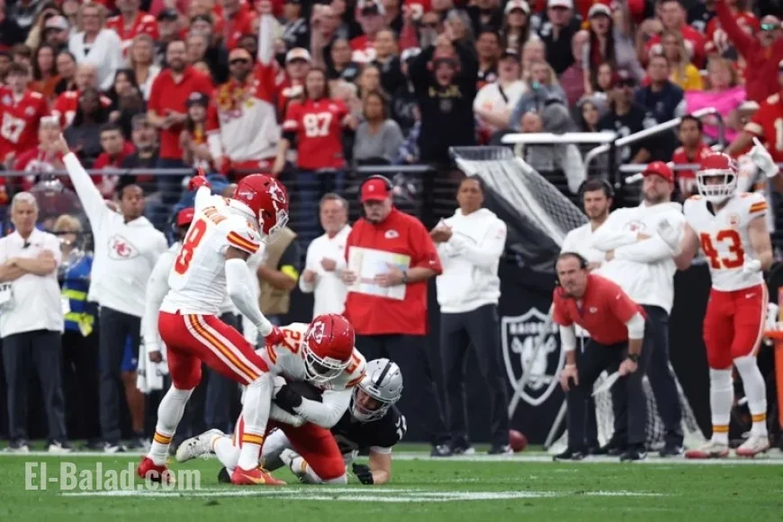 Chamarri Conner Intercepts Kenny Pickett: Chiefs Dominate Raiders in Week 18