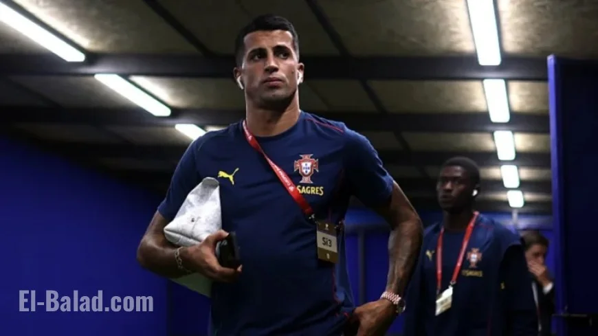 Joao Cancelo Offers Himself to Barcelona: Hansi Flick Responds