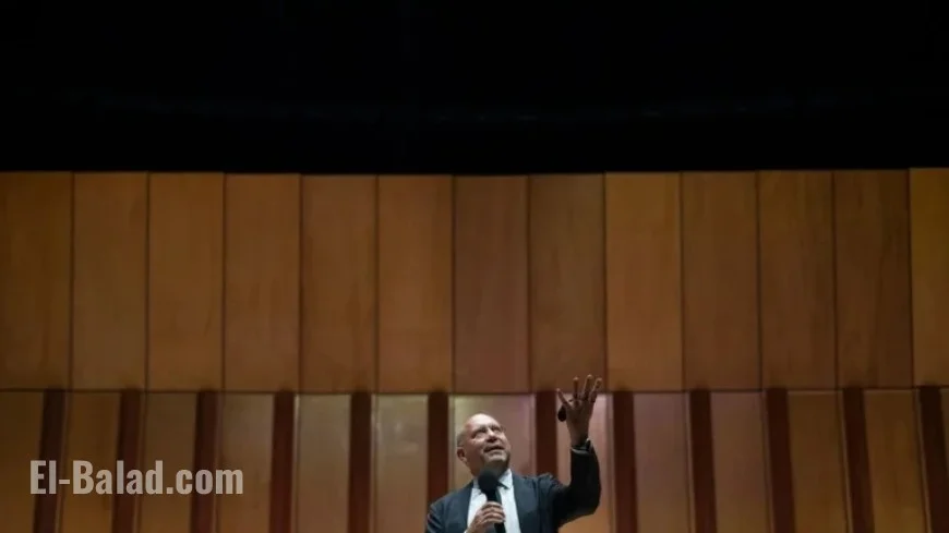 Italian Conductor Takes San Carlo’s Podium