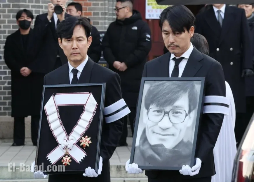 Beloved Film Star Ahn Sung-ki Honored at Final Farewell Ceremony