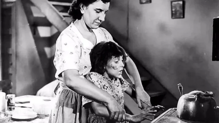 Actress Who Played Aurore in Original Film Passes Away