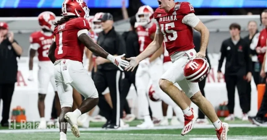 Indiana Dominates Oregon, Leading 35-7 in Peach Bowl Second Half