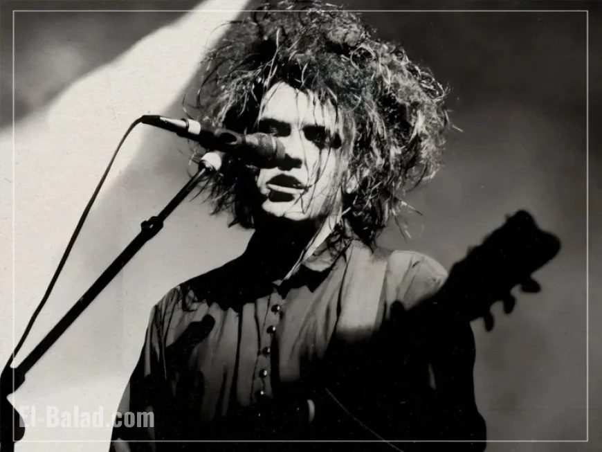 Robert Smith Reveals Top 5 Songs Defining The Cure’s Signature Sound