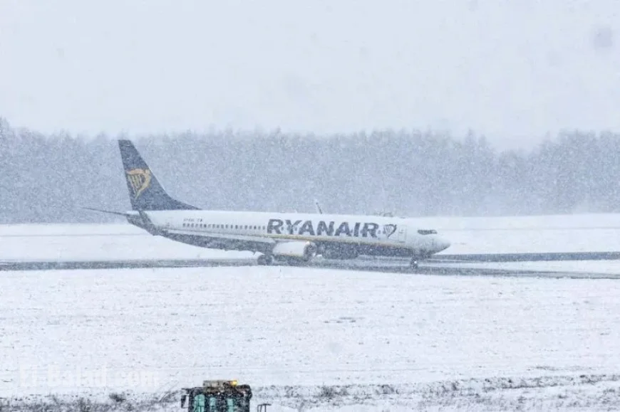 Ryanair Flight Lands in Edinburgh Due to Unexpected Conditions