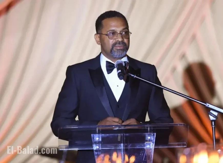 Mike Epps Discusses His Conflicts with Chris Rock