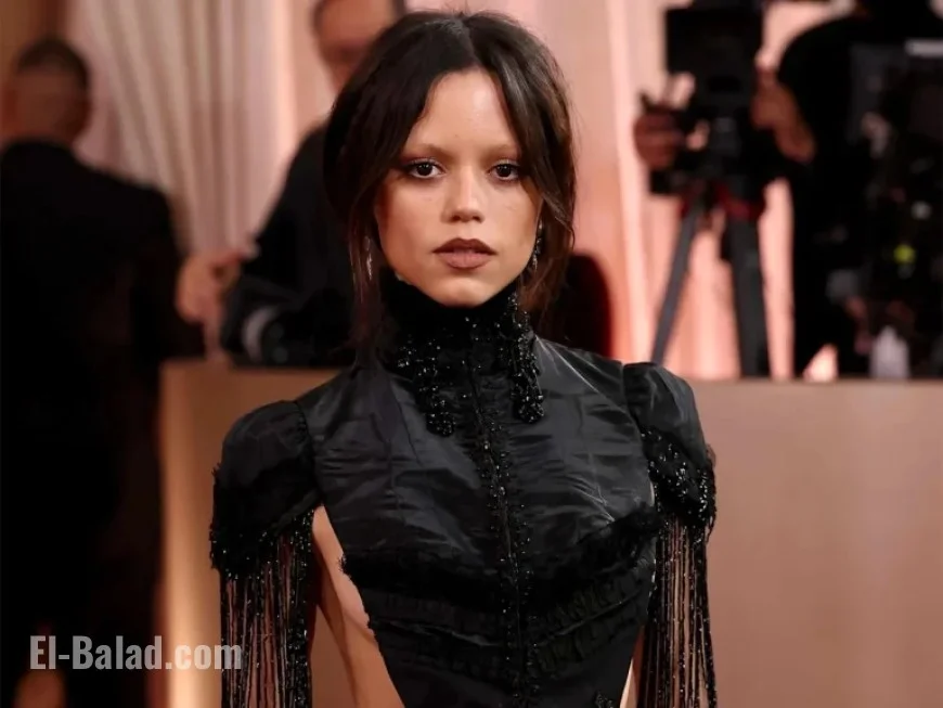 Jenna Ortega Dazzles in Backless Gothic G-String Dress at 2026 Golden Globes