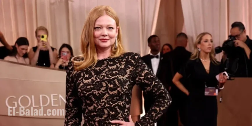 Sarah Snook Shines in Black Lace Gown at 2026 Golden Globes