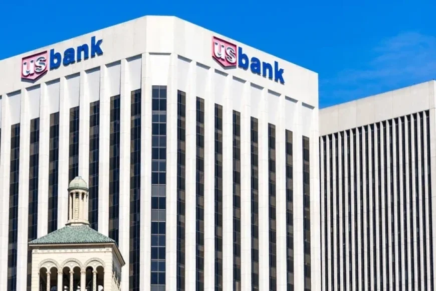 U.S. Bancorp Acquires BTIG in $1B Deal (USB:NYSE)