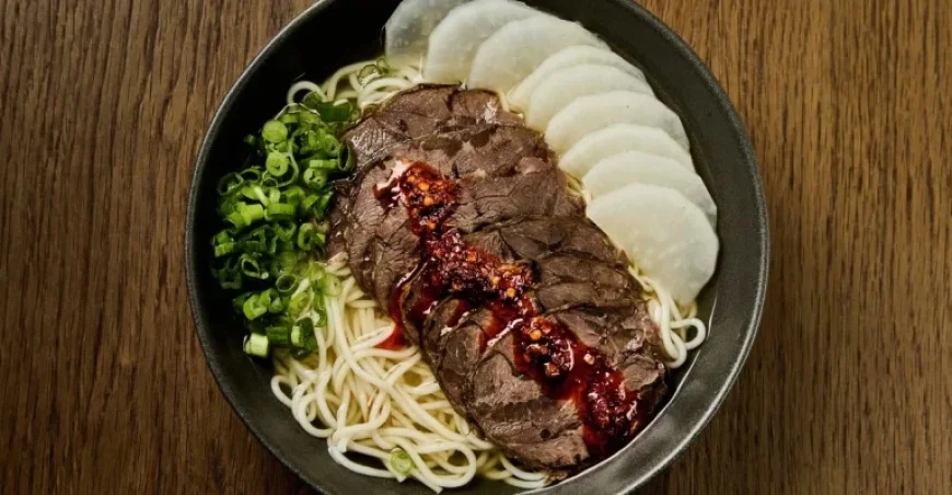 Unique Hand-Pulled Noodles Arrive at Union Square
