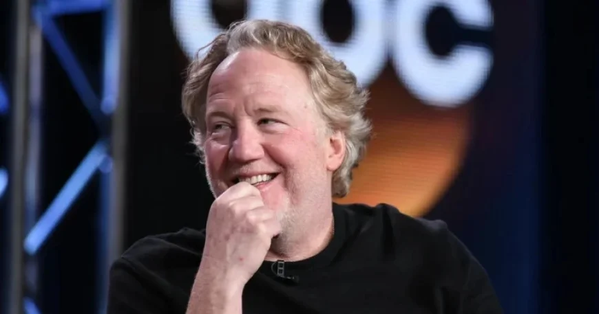 U.S. Marshals Join Search as ‘SVU’ Episode with Timothy Busfield Pulled