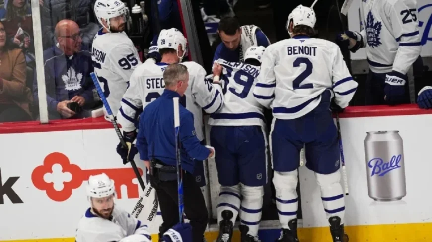 Maple Leafs’ Nick Robertson Injured While Blocking Shot