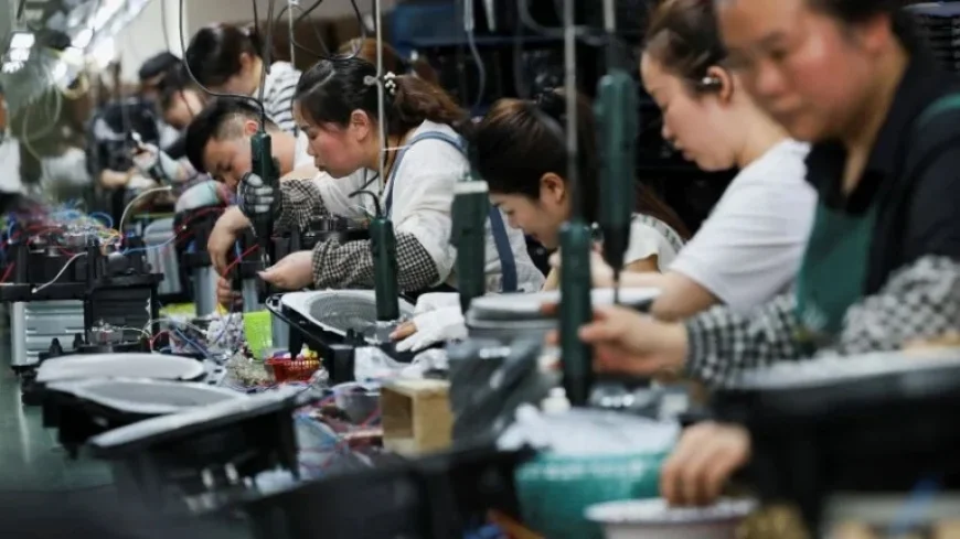 China Achieves $1.2 Trillion Trade Surplus, Rising 20% Amid Trump Tariffs