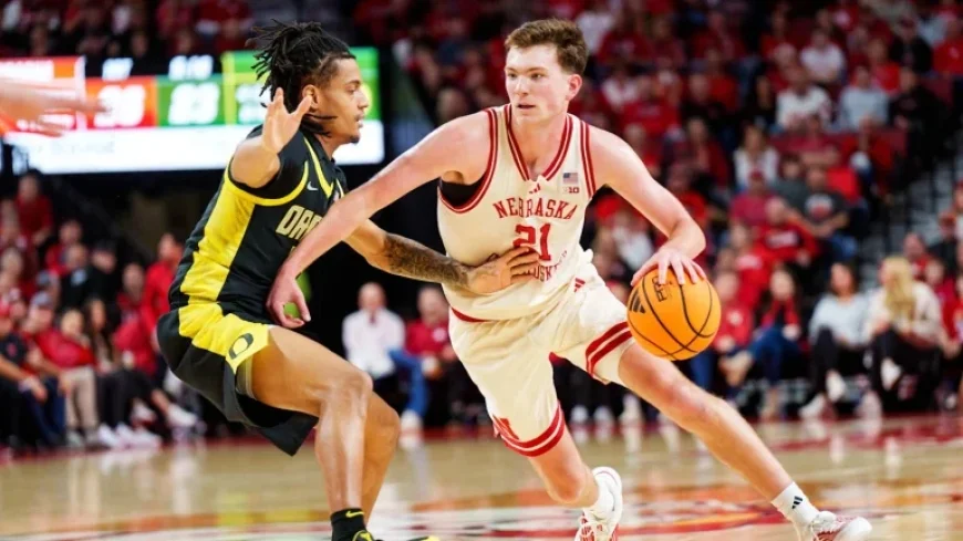 No. 8 Nebrasketball Dominates Oregon to Remain Undefeated