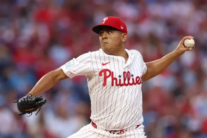 Red Sox to Sign Pitcher Ranger Suárez