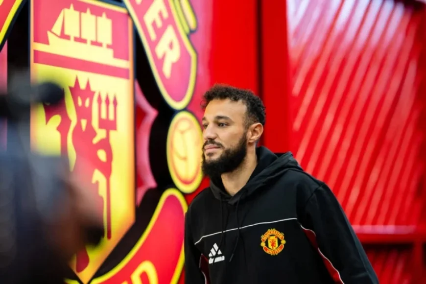 Fabrizio Romano Reveals Noussair Mazraoui’s Potential Move from Man Utd to Juventus