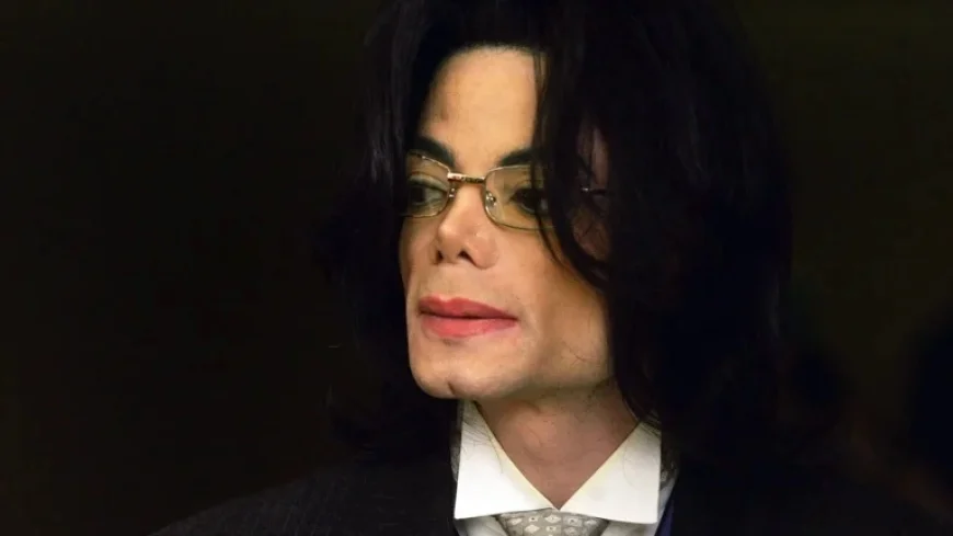 Michael Jackson Accusers Testify in Court Against Him