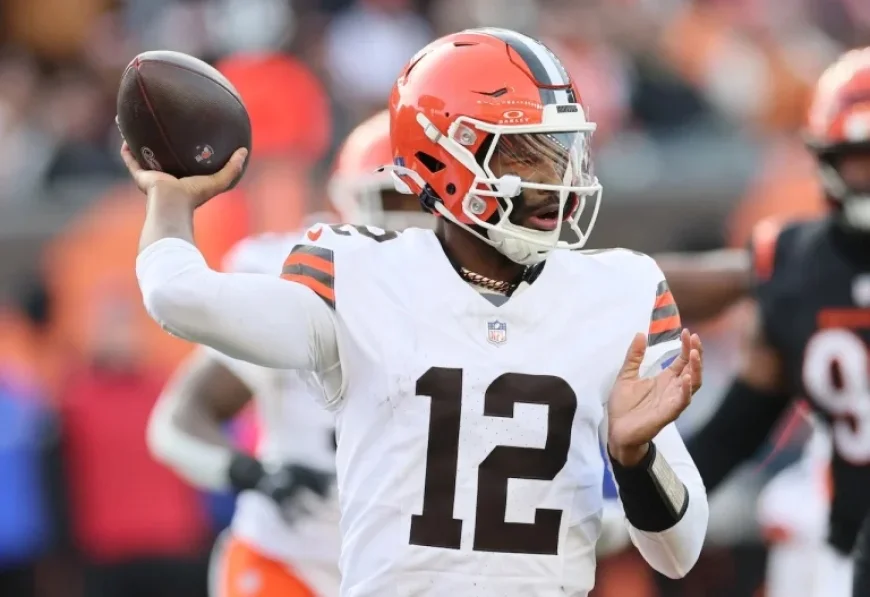 Browns’ QB Shedeur Sanders Affected by Dante Moore’s 2026 College Return