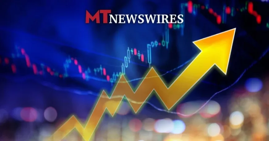 FTSE 100 Rises; Barclays Shares Fall