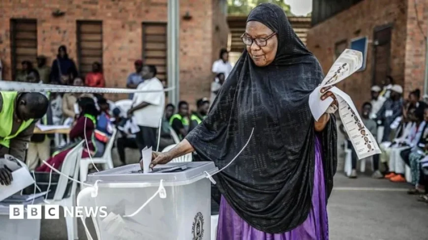 Yoweri Museveni to Challenge Bobi Wine in Uganda’s 2026 Presidential Election