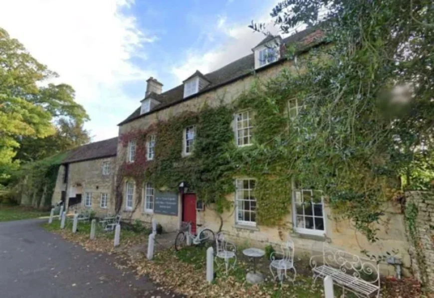 Closed Pub Could Be Revamped with New Extension Proposal