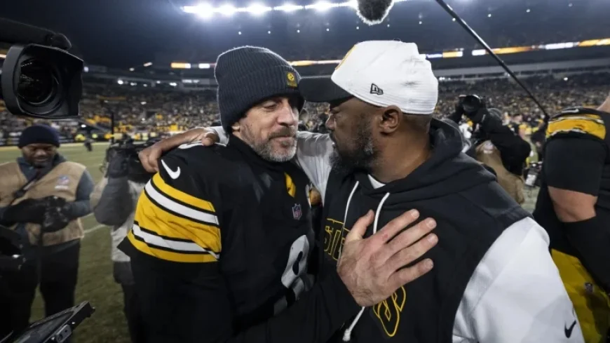 Aaron Rodgers Weeps, Apologizes at Mike Tomlin’s Final Team Meeting