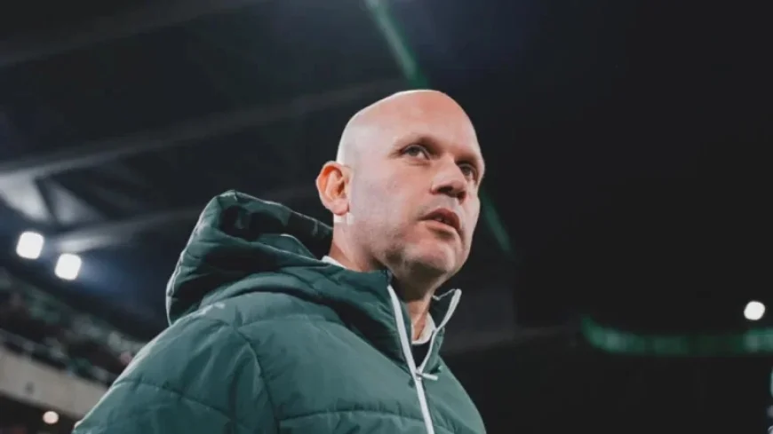 Racing Coach Defies Critics Before Barça Match: “I Don’t Care”