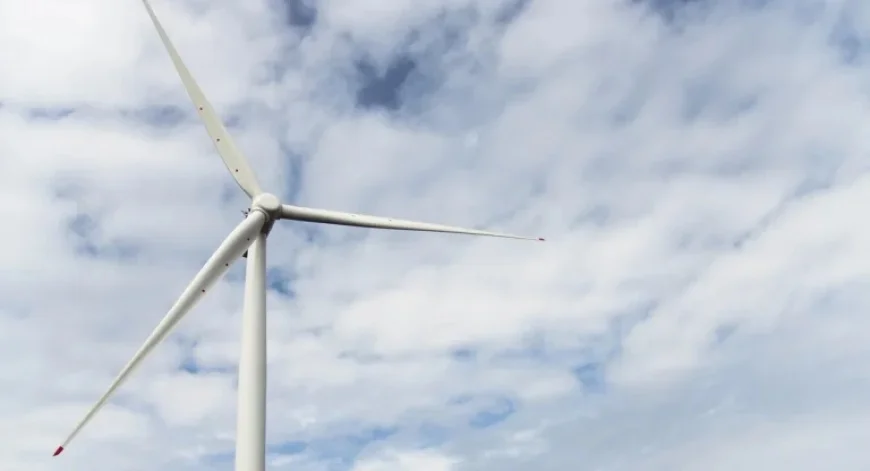 New York Offshore Wind Project Resumes After Trump Halt Lifted