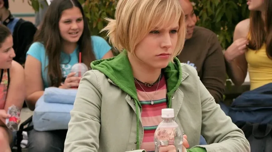 Top Teen Detective Series Debuts on Netflix with a Twist