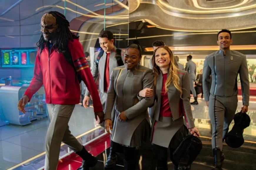 “Star Trek: Starfleet Academy Faces Growing Pains in New Series”