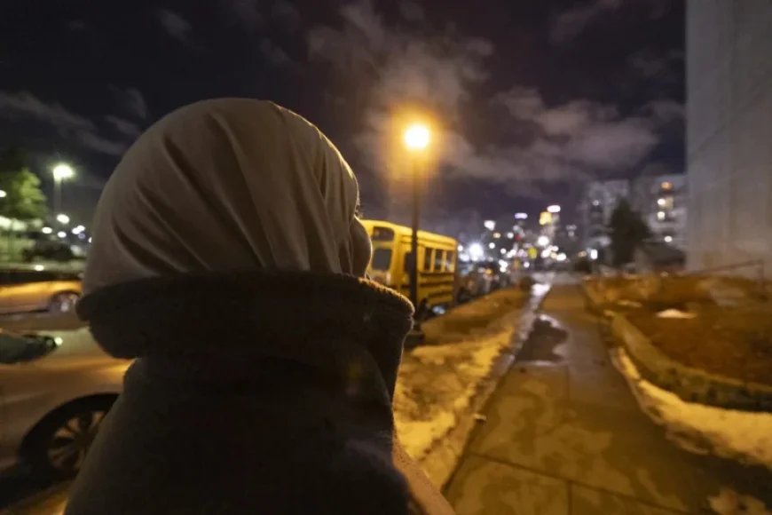 ‘Mamas of Cedar’ Vigilantly Monitor ICE Activity in Minneapolis