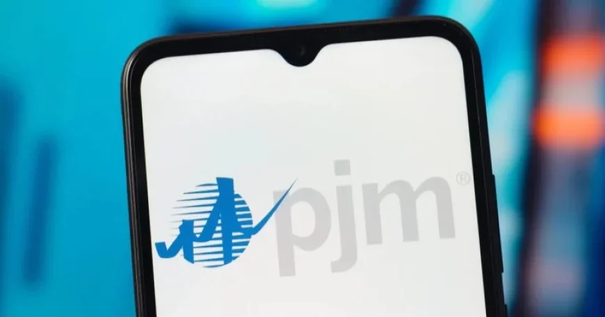 Trump Urges Tech Giants to Fund AI Power Plant Energy Costs