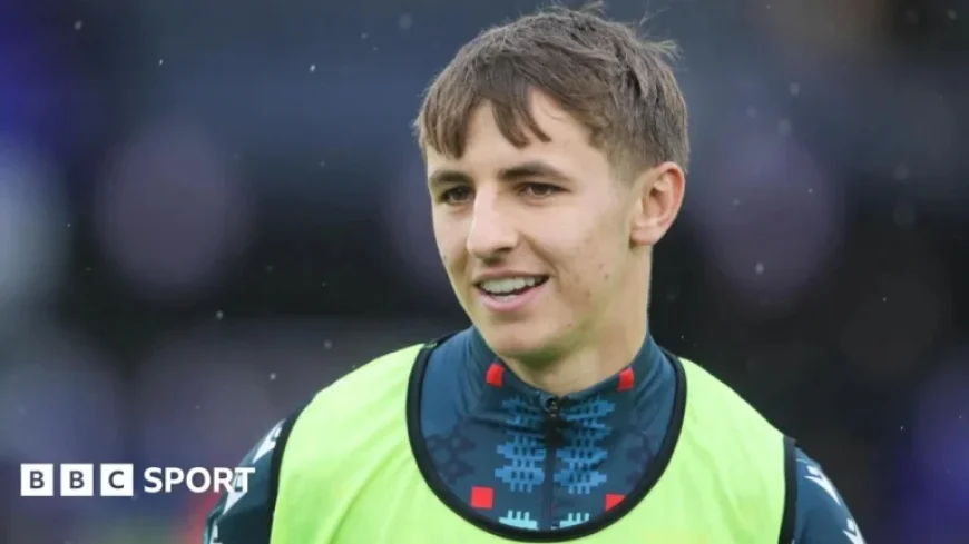 Cleworth Extends Wrexham Contract Through 2029