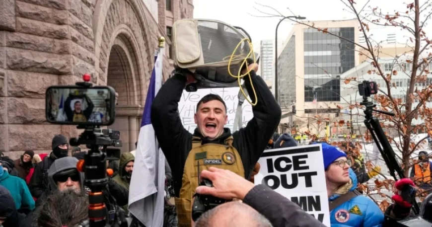 Jan. 6 Provocateur Stabbed at Pro-ICE Rally in Minneapolis